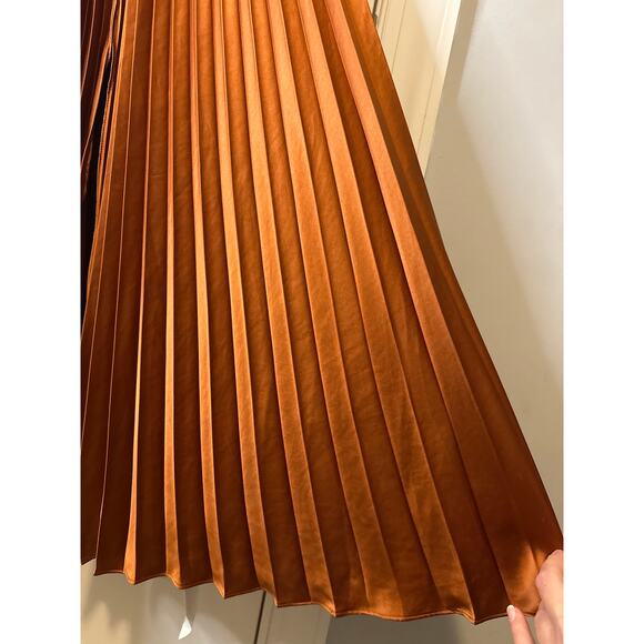 AMUR Aviva Rosette One Shoulder Pleated Gown Copper Size 2 - Picture 15 of 16